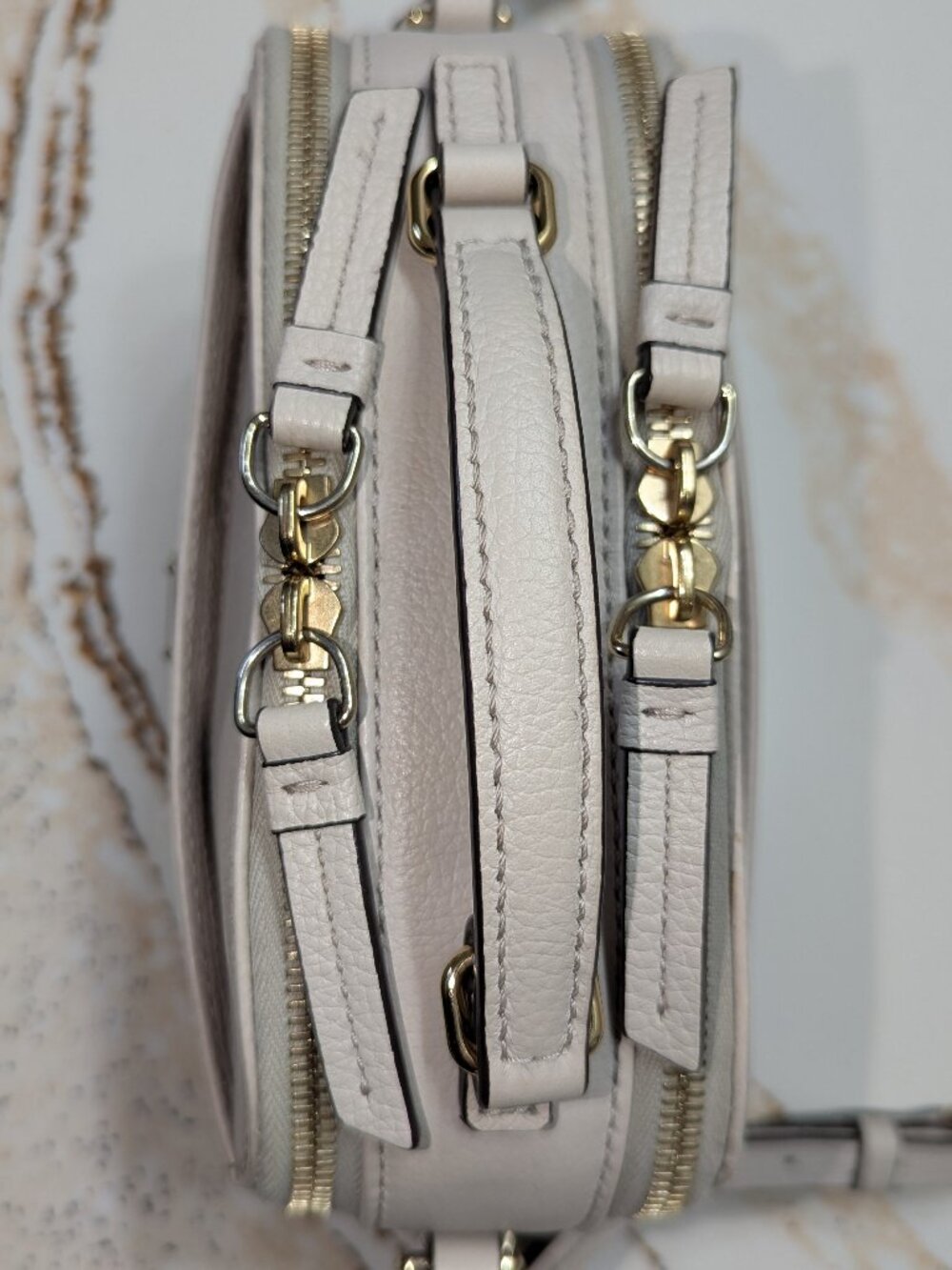 Dooney & Bourke 3-way, double zip bag. EUC! - Picture 3 of 9